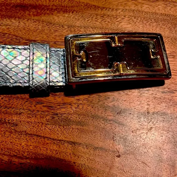 Lot 10 Escada made in Spain belt or saddle conchos Escada | Accessories | Escada Black Suede Leather  main image 2